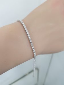 White Gold Diamond Tennis Bracelet - B6018