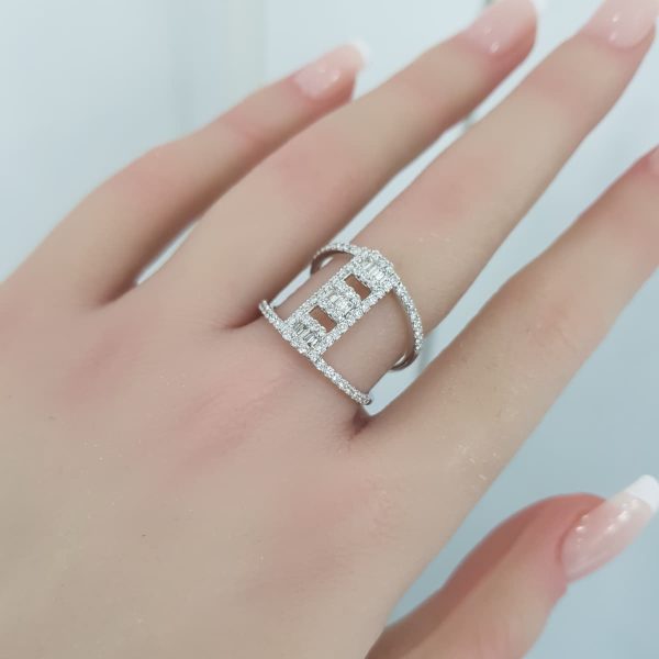 White Gold Diamond Ring - R7692