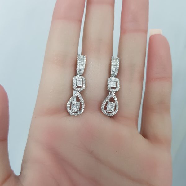 White Gold Diamond Earrings - E4917
