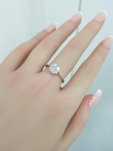 White Gold Diamond Ring - R7705